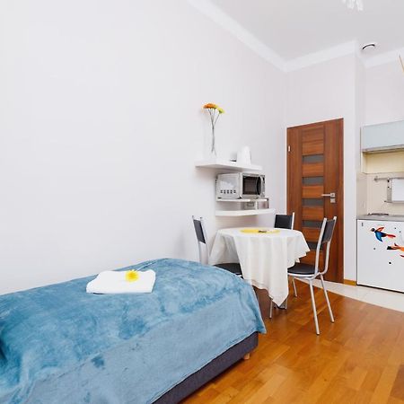 Przytulne Studio Krowoderska Krakow By Noclegi Renters Bagian luar foto