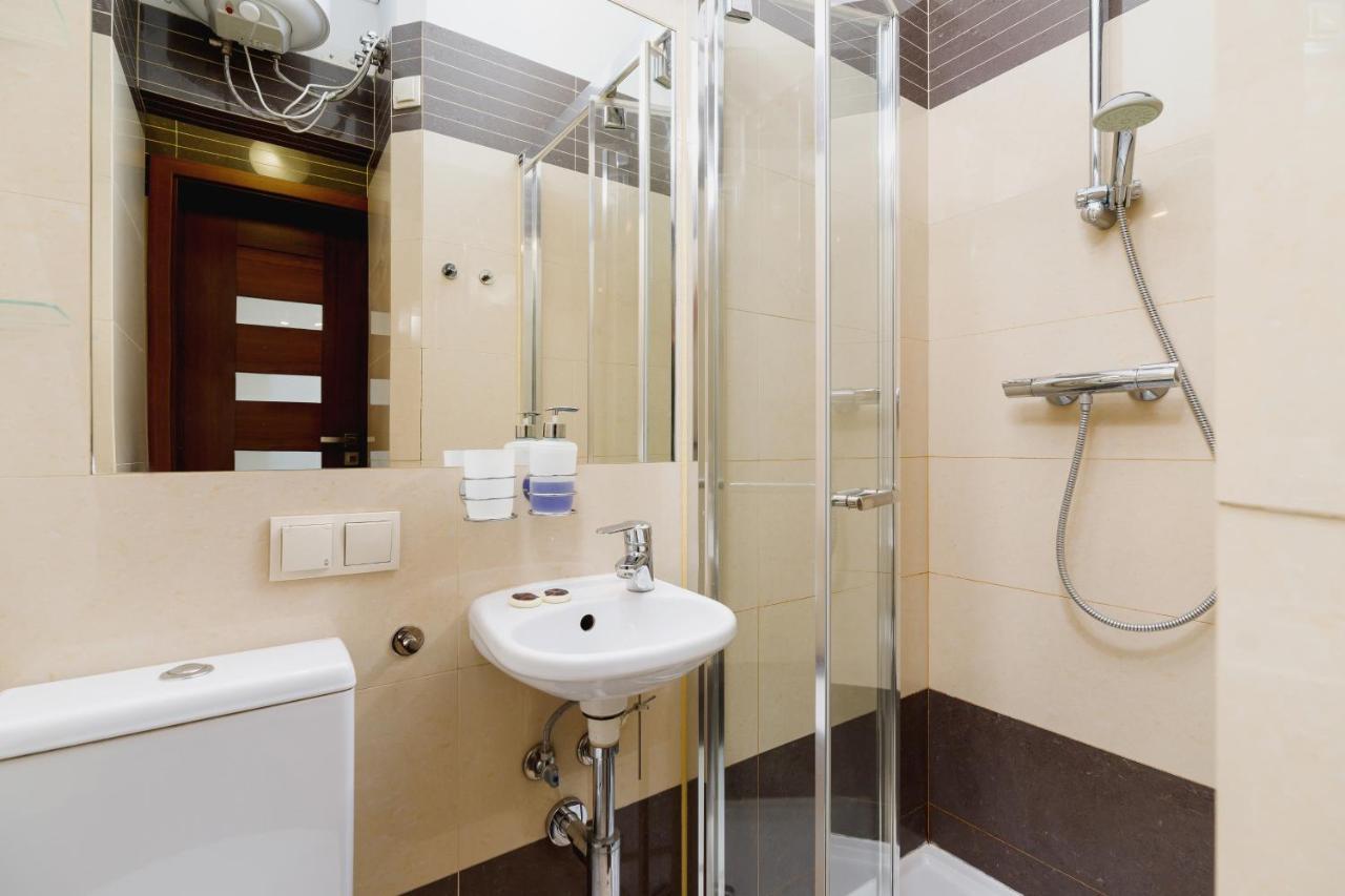 Przytulne Studio Krowoderska Krakow By Noclegi Renters Bagian luar foto